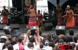 Dimanche 6 août 2006 -

Lindigo est venu de Bras Panon pour embraser le  Massalé