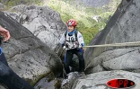 Dimanche 15 mai 2005 -

Les concurrents du Raid Réunion d'Aventures ont traversé le cirque de Cilaos