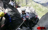 Dimanche 15 mai 2005 -

Les concurrents du Raid Réunion d'Aventures ont traversé le cirque de Cilaos