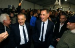 L'autonomiste Gilles Simeoni (D) et l'indépendantiste Jean-Guy Talamoni (G), le 10 décembre 2017 à Bastia 