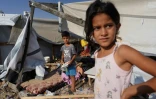 Des enfants palestiniens dans le camp de déplacés d'Al-Mawasi, dans le sud de la bande de Gaza, le 7 août 2024
