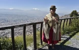 Alwa, première rappeuse aymara, sur les hauteurs d'El Alto, en Bolivie, le 19 avril 2022