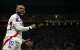 L'attaquant et capitaine lyonnais Alexandre Lacazette buteur contre Strasbourg, le 19 mai 2024 à Décines-Charpieu 