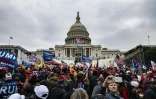Des partisans du président américain Donald Trump rassemblés devant le Capitole, le 6 janvier 2021 à Washington