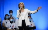 La candidate à l'élection présidentielle du parti de droite Les Republicains (LR), Valérie Pécresse, durant un meeting au Cannet, dans les Alpes-Maritimes, le 18 février 2022