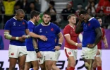 Le dépit des joueurs français battus par le pays de Galles en quart de finale de la Coupe du monde, le 20 octobre 2019 à Oita (Japon) 