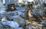 Des sépultures d'un cimetière juif vandalisées, le 3 mars 2017 à Rochester (NY)