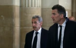 L'ancien président de la République Nicolas Sarkozy et l'avocat Sébastien Schapira, le 11 mai 2026 au palais de justice de Paris