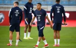 L'attaquant français Kylian Mbappé, lors d'un entraînement des Bleus au stade la Meineau à Strasbourg, le 31 août 2021