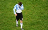 Cruelle désillusion du jeune Lionel Messi, éliminé avec l'Argentine par l'Allemagne, de la Coupe du monde 2010, le 3 juillet au Cap