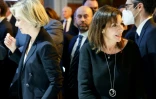 Les candidates à l'élection présidentielle française socialiste Anne Hidalgo (2e à d) et LR Valérie Pécresse (g) au dîner du Crif à Paris, le 24 février 2022