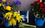 Sur le mémorial érigé à la mémoire de l'opposant russe Boris Nemtsov, à l'occasion du sixième anniversaire de son assassinat, dans le centre de Moscou, le 27 février 2021