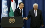 Le secrétaire général de l'Onu, Ban Ki-moon (g) et le président palestinien Mahmoud Abbas, le 21 octobre 2015 à Ramallah
