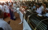 Messe commémorative en hommage aux victimes à l'église Saint-Sébastien de Negombo, le 23 avril 2019