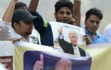 Des membres du groupe ultra-nationaliste Hindu Sena célèbrent la victoire de Donald Trump, le 9 novembre 2016 à New Delhi