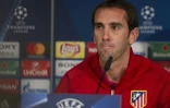 Diego Gabi, capitaine de l'Atletico Madrid, lors d'une conférence de presse à la veille du match contre le Real Madrid, le 1er mai 2017 à Madrid