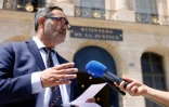Le secrétaire général de la Ciivise, Denis Roth-Fichet, parle à la presse  après avoir remis le rapport de la Commission indépendante sur l’inceste et les abus sexuels sur enfants aux autorités ministérielles à Paris, le 15 juin 2026