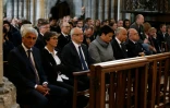 Le ministre de l'Intérieur, Bernard Cazeneuve, le président du conseil constitutionnel, Laurent Fabius, et le président (UDI) de la région Normandie, Hervé Morin, ainsi que le maire communiste de Saint-Etienne-du-Rouvray, Hubert Wulfranc, à Rouen le 2 août 2016