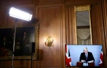 Le Premier ministre britannique Boris Johnson, en quarantaine, s'exprime par vidéoconférence, le 23 novembre 2020 à Londres
