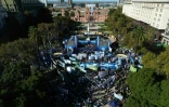 Manifestation organisée par les syndicats argentins à Buenos Aires, l'Argentine figurant parmi les "pires pays au monde pour les travailleurs", le 30 avril 2026