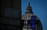 Un thermomètre de pharmacie indique une température de 40°C à Rome, le 28 juin 2025