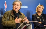 Steve Bannon et Marine Le Pen lors d'un congrès du FN à Lille, le 10 mars 2018 northern France.