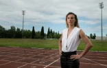 Ophélie Claude-Boxberger pose au stade Jacky Boxberger à Montbeliard le 22 juin 2020