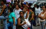 File d'attente devant un supermarché à Caracas, le 13 juin 2016