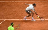 Le Suisse Roger Federer face Ă l'Espagnol Rafael Nadal en demi-finales Ă Roland-Garros, le 7 juin 2019