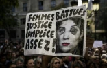 Panneau lors d'une manifestation contre les violences faites aux femmes le 6 octobre 2018 Ă Paris