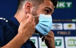Le défenseur de Lyon Léo Dubois lors d'une conférence de presse avant la finale de la Coupe de la Ligue, le 30 juillet 2020 au Stade de France