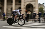 Tao Geoghegan Hart lors de la dernière étape du Tour d'Italie, le 25 octobre 2020 à Milan