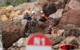 Vendredi 24 mars 2006 - 

30 000 tonnes de rochers sont tombées sur la route du littoral. Deux personnes ont été tuées et deux ont été blessées