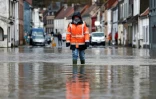 Rue inondée à Neuville-sous-Montreuil, dans le Pas-de-Calais, le 9 novembre 2023