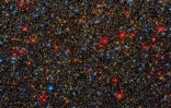 Image du centre de l'amas stellaire Omega centauri, prise par le télescope Hubble, et où a été détecté la présence d'un trou noir, dans une photo  distribuée par l'Agence spatiale européenne le 10 juillet 2024 