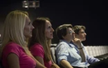 Des jumeaux réunis à Novi Sad, en Serbie, dans le cadre d'une étude sur leurs capacaités cognitives, le 30 juin 2018