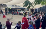 Des fidèles célèbrent le dimanche des Rameaux à la Sainte-Famille, seule église catholique de la ville de Gaza, le 24 mars 2024