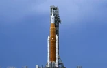 La fusée SLS de la Nasa le 26 août 2022 au centre spatial Kennedy en Floride avant son décollage pour la mission Artémis 1 de la Nasa vers la Lune