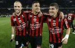 Les joueurs de l'OGC Nice Valère Germain, Hatem Ben Arfa et Jérémy Pied (de gauche à droite) après leur victoire face à Saint-Etienne lors de la 37e journée de L1 à l'Allianz Riviera à Nice le 7 mai 2016