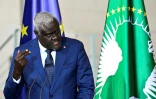 Le président de la Commission de l'Union africaine, Moussa Faki Mahamat, s'exprime lors d'une conférence de presse avec le chancelier allemand Olaf Scholz, le 20 novembre 2023 à Berlin