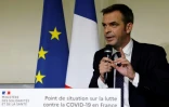 Le ministre de la Santé Olivier Veran s'exprime lors d'une conférence de presse à Paris, le 1er octobre 2020