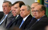 Le président par intérim Michel Temer (centre) le 24 août 2016