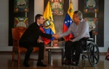 L'opposant vénézuélien Juan Guaido (g) rencontre le président d'Equateur Lenin Moreno, le 2 mars 2019 à Salinas