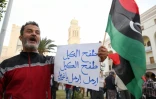 Des partisans du nouveau chef désigné du gouvernement d'union Fayez al-Sarraj à Tripoli le 31 mars 2016
