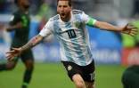 L'attaquant vedette de l'Argentine Lionel Messi exulte après son 1er but au Mondial-2018, face au Nigerial, le 26 juin 2018 à Saint-Pétersbourg