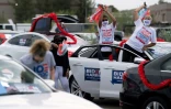 Des spectateurs d'un discours de Joe Biden organisé en mode "drive-in" par mesure de précaution contre le Covid-19, le 9 octobre 2020 à Las Vegas, dans le Nevada