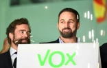 Santiago Abascal (d), dirigeant du parti espagnol d'extrême droite Vox, le 10 novembre 2019 à Madrid