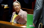 La Première ministre Elisabeth Borne le 20 décembre 223 à l'Assemblée nationale à Paris