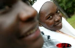 Mercredi 26 novembre 2003 -
À l'occasion de l'Eïd el fitr, un concours de lecture du coran a été organisé à la Maison de Mayotte (Saint-Denis)