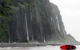 De la pluie, de la boue, et comme à l'accoutumée des habitations sinistrées.